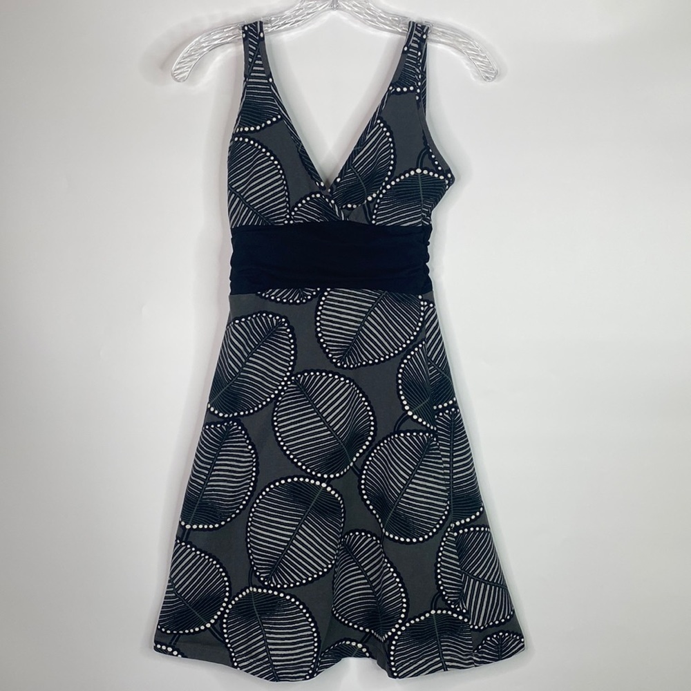 Patagonia Margot Leaf Print Dress Size XS